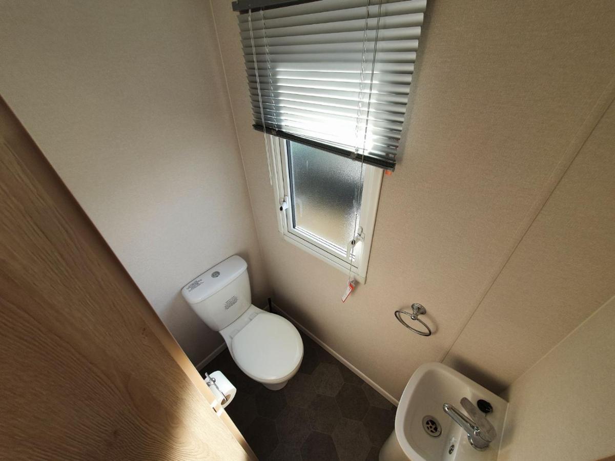 Escape City Caravan Lytchett Minster Luaran gambar